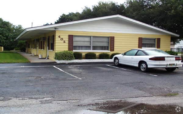 Primary Photo - 402 Stremma Rd