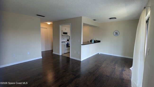 Building Photo - 205 San Paulo Cir