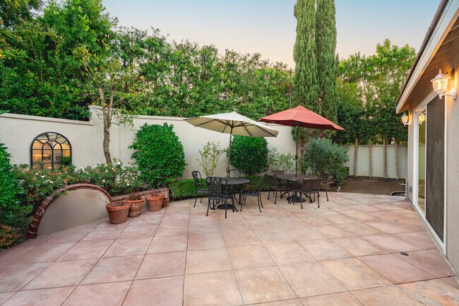 Building Photo - Gated Newport Coast 4BR w/ Pool Access