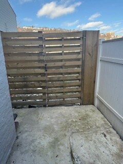 Building Photo - 912 Peralta St