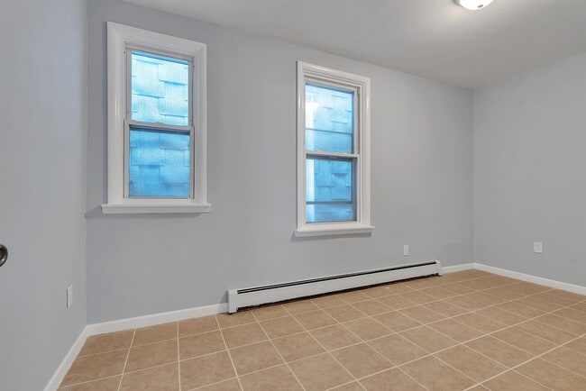 Building Photo - 42 Greenville Ave