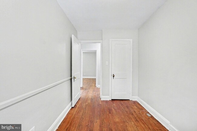 Building Photo - 828 St Dunstans Rd