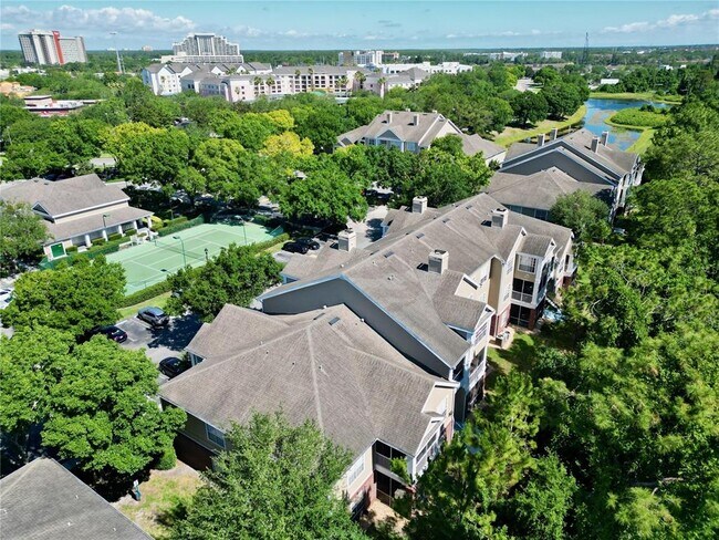 Building Photo - 13025 Mulberry Park Dr