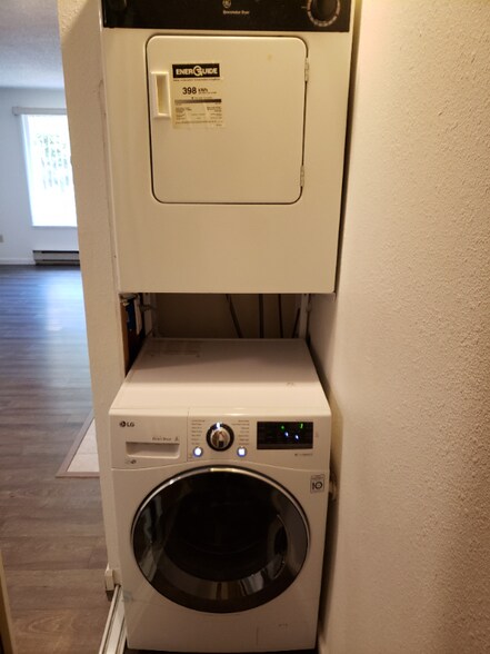 Building Photo - 518 S 321st St