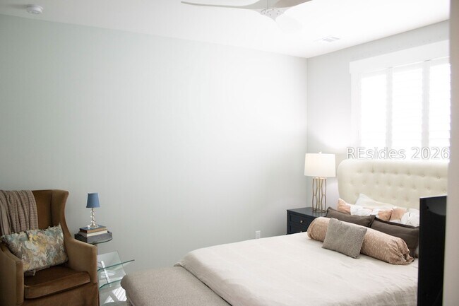 Building Photo - 1314 Good Life Wy