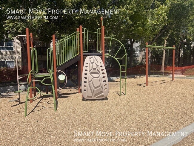 Building Photo - 2234 S Shoshone St