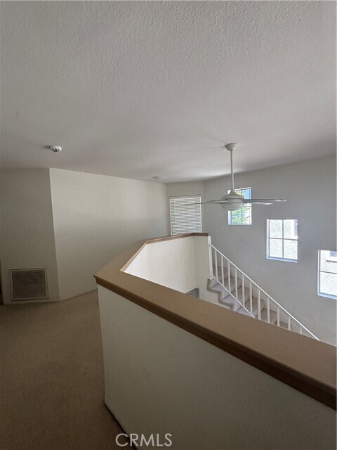 Building Photo - 928 Lotus Cir