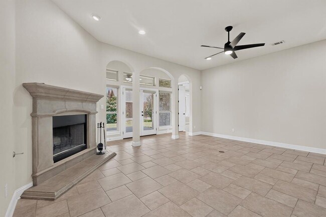 Building Photo - 4804 Taurus Walk