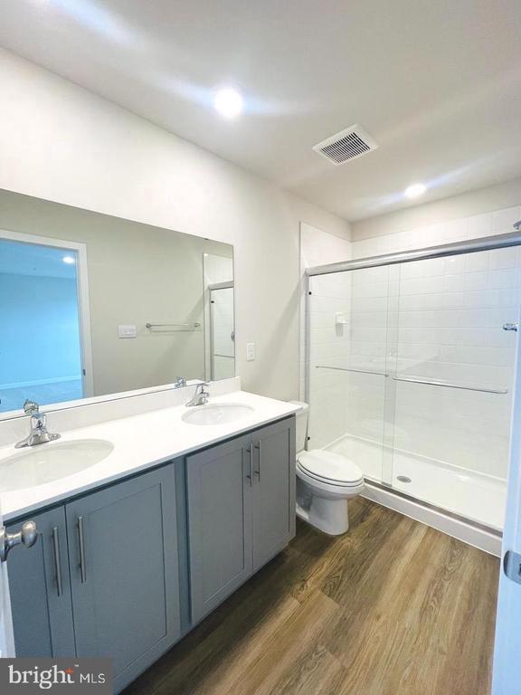 Building Photo - 280 Soft Rush Ln