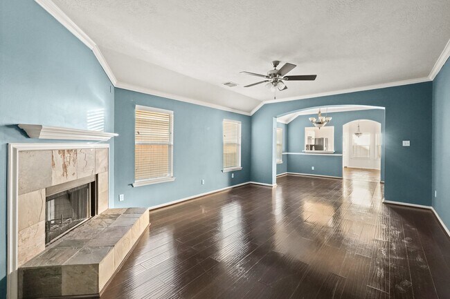 Building Photo - 5823 Creektrace Ln