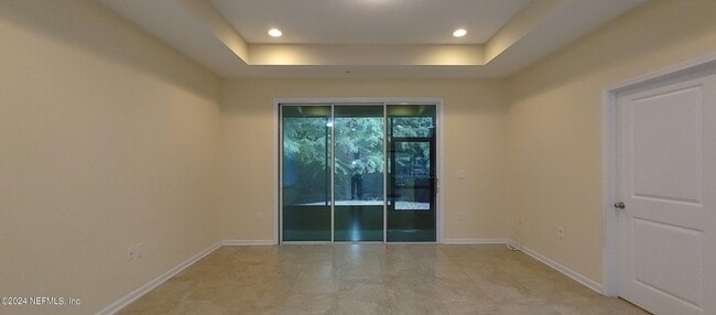 Building Photo - 669 Coconut Palm Pkwy