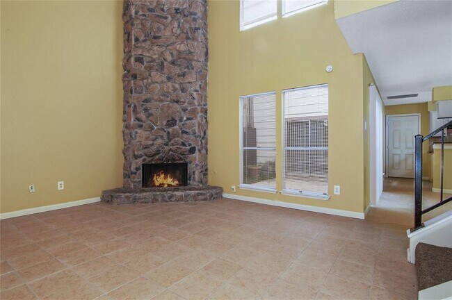 Building Photo - 12223 W Village Dr