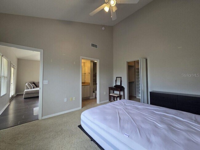 Building Photo - 9158 SW 51st Rd