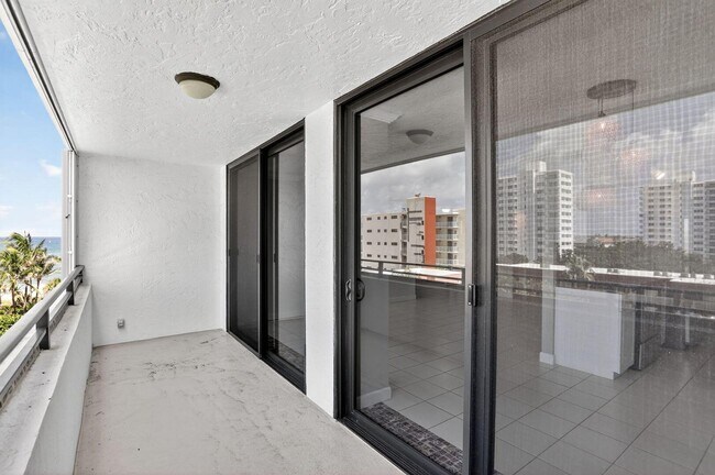 Building Photo - 1500 N Ocean Blvd