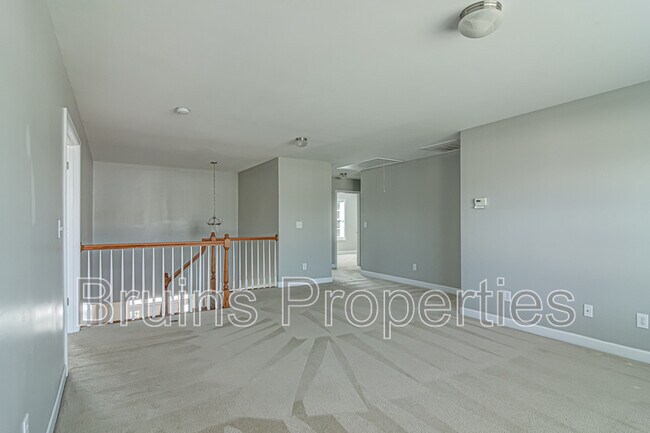 Building Photo - 4612 Dry Creek Ct