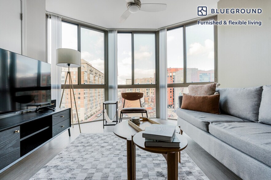 Building Photo - 450 Massachusetts Ave NW