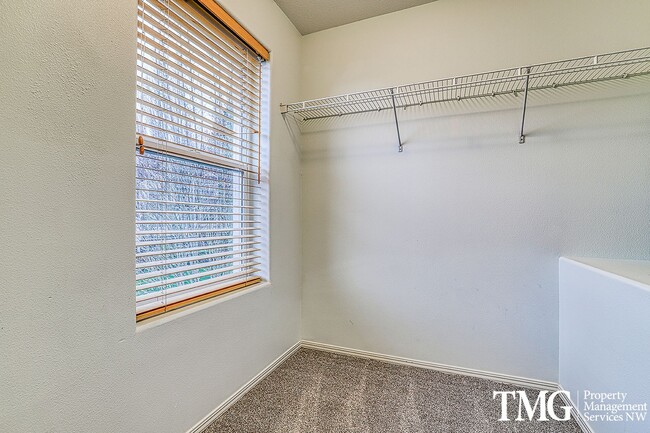 Building Photo - Work, Live, and Thrive | NW Heights Townho...