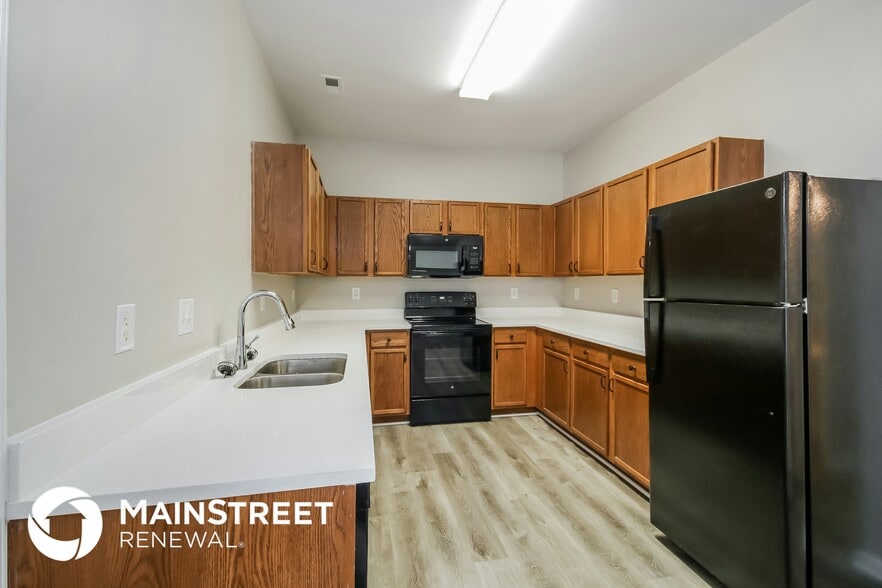 Building Photo - 7510 Mary Jo Helms Dr