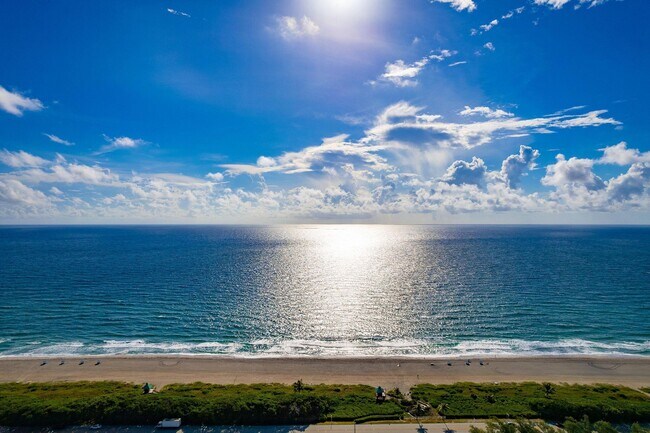 Building Photo - 2920 SW 15th St