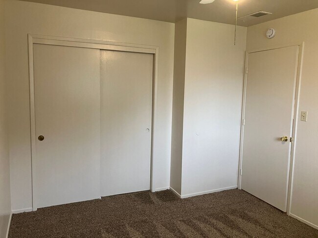 Building Photo - plumeria2509 - 7/50/0 - R