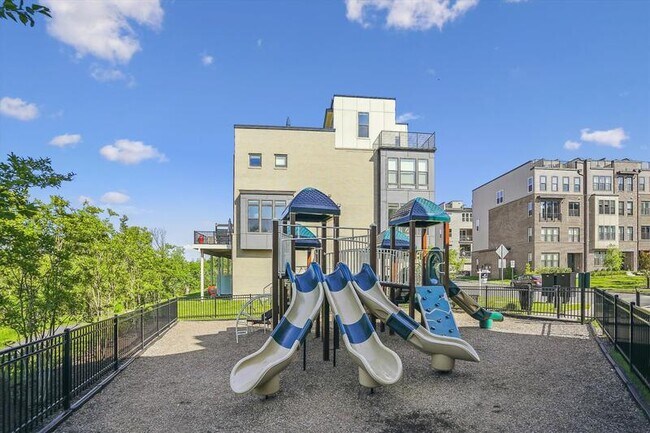 Building Photo - 14420 Beckett Glen Cir