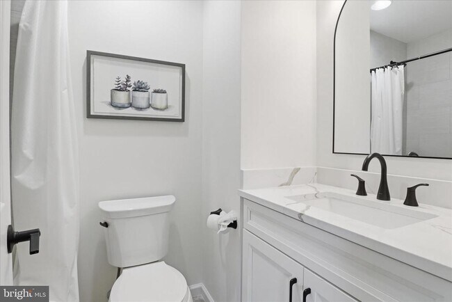 Building Photo - 12845 Mill Brook Ct