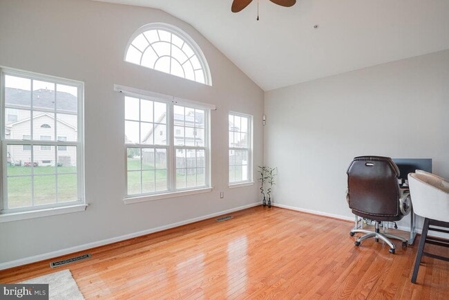 Building Photo - 3676 Clairton St