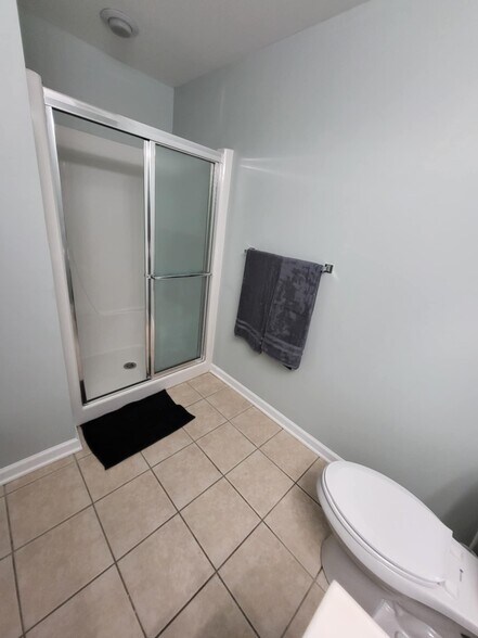 Building Photo - 4702 Brighton Park Dr