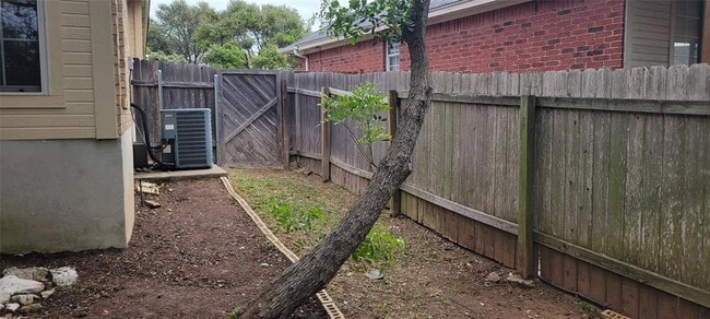 Building Photo - 6929 Auckland Dr