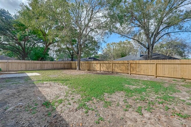Building Photo - 2928 Laurelridge Dr