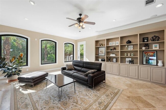 Building Photo - 3205 Rustic River Cove