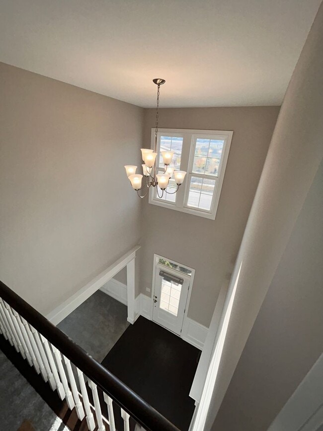 Building Photo - Home For Lease