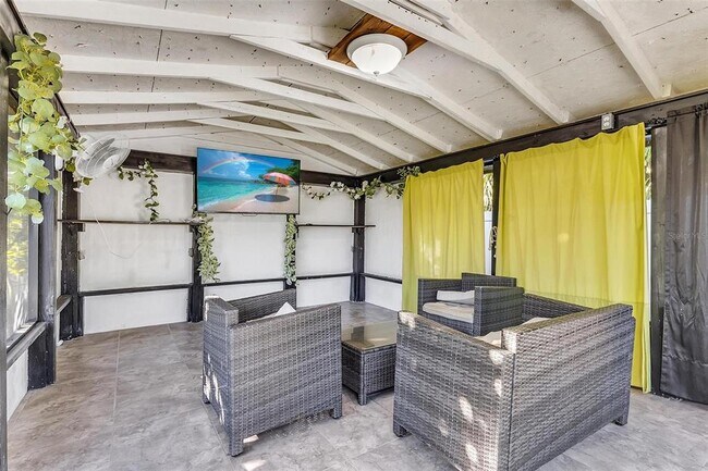 Building Photo - 4 La Mancha Dr