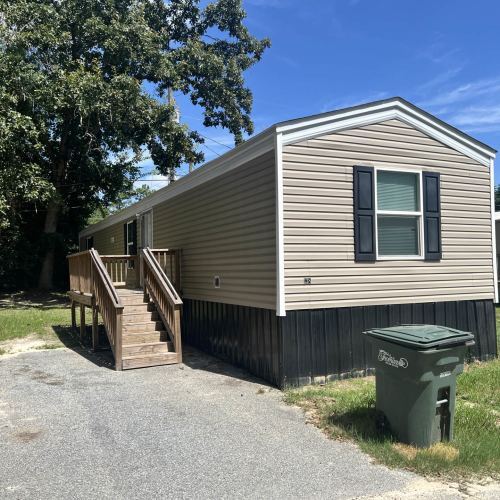 Building Photo - 138 Braleigh Ln
