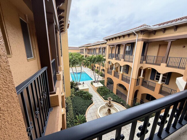 Building Photo - 20 Orange Ave