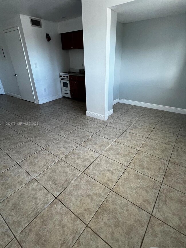 Building Photo - 5769 SW 72nd St