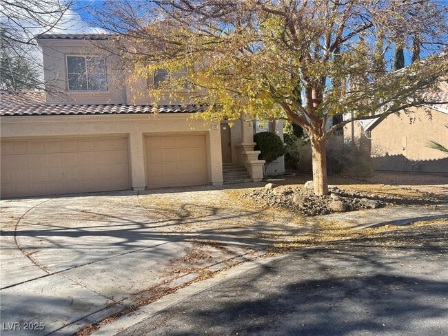 Primary Photo - 2253 Pine Forest Ct