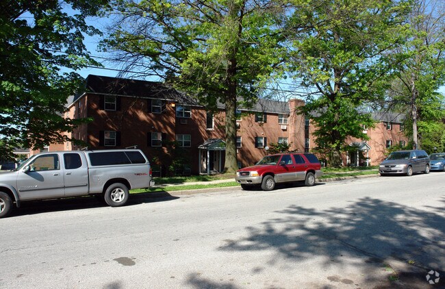 Logan Square Apartments - The Communities of Norris Hills at West Logan Street