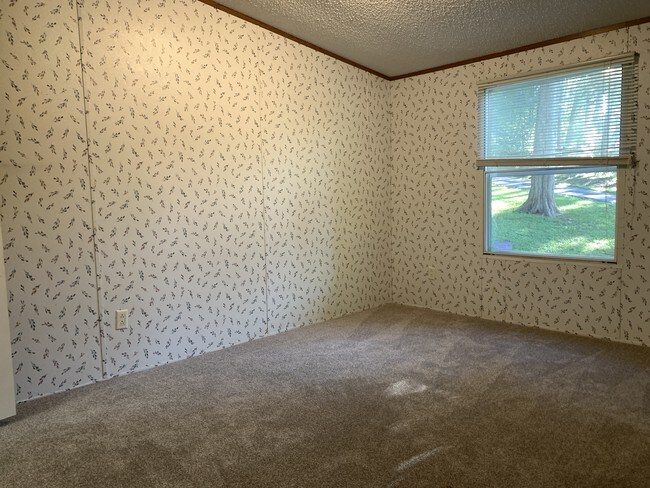 Building Photo - 127 John Lewis Dr