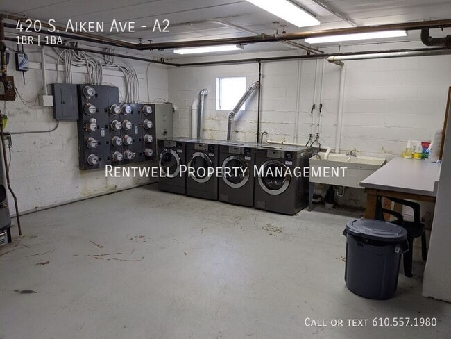 Building Photo - 420 S Aiken Ave