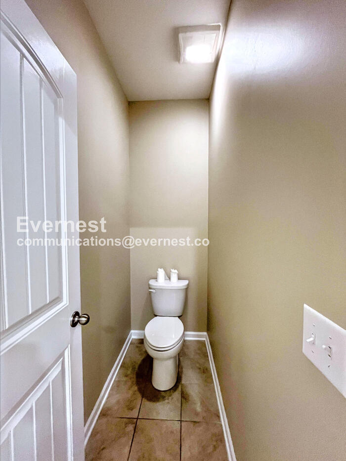 Building Photo - 3724 Hoggett Ford Rd