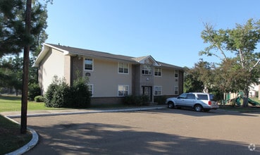 Building Photo - Southbrook Gardens Apartments