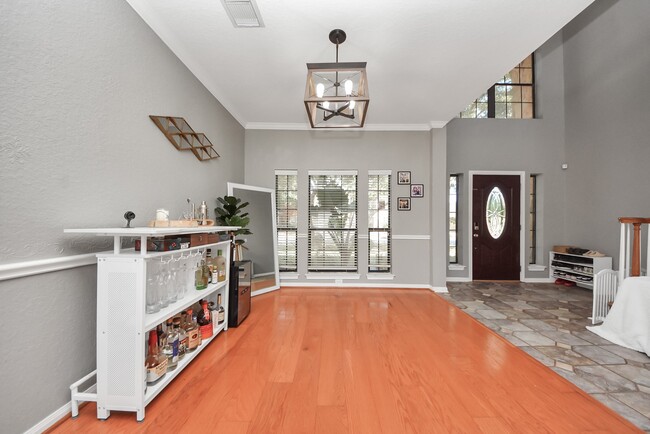 Building Photo - 3010 Ashton Park Dr