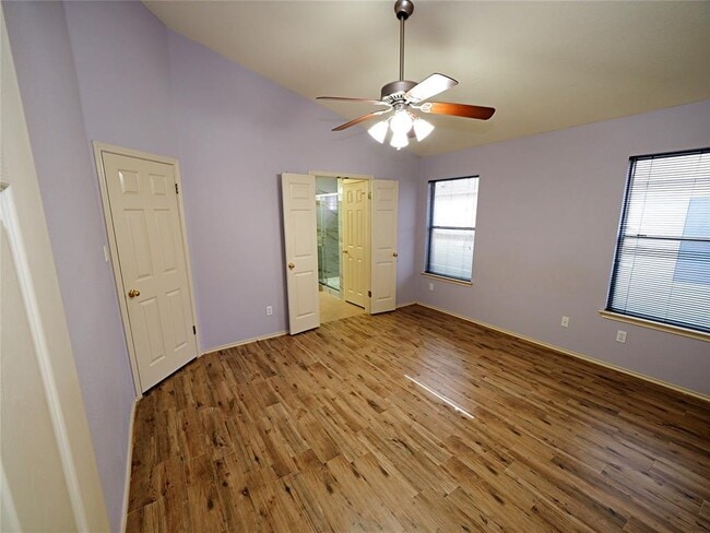 Building Photo - 1161 Kentra Dr