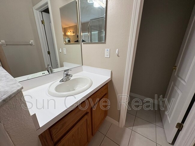 Building Photo - 31032 Stone Arch Ave