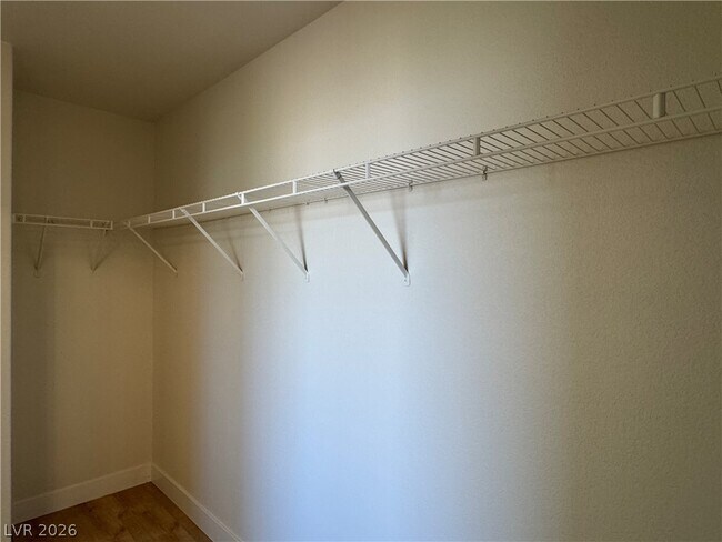 Building Photo - 1030 E Eldorado Ln