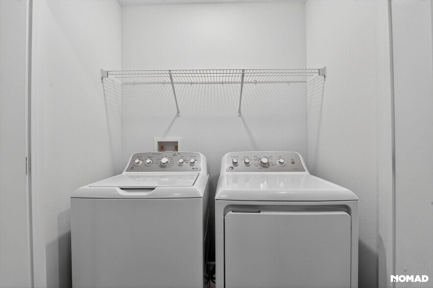 Building Photo - 316 Riverfront Wy