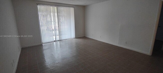 Building Photo - 4009 N University Dr