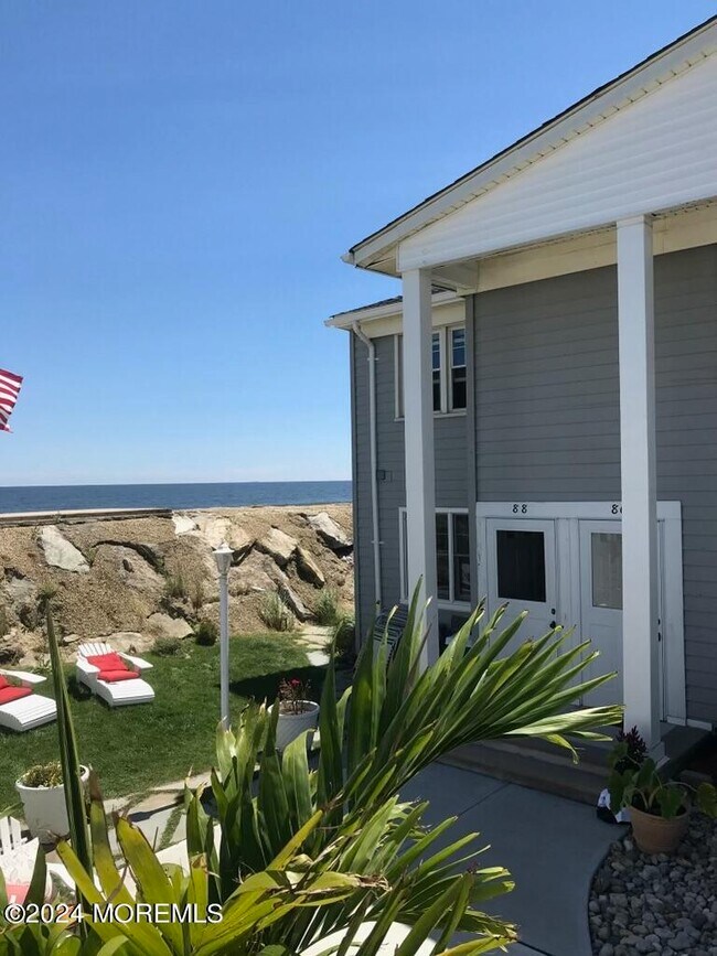 Building Photo - 1201 Ocean Ave