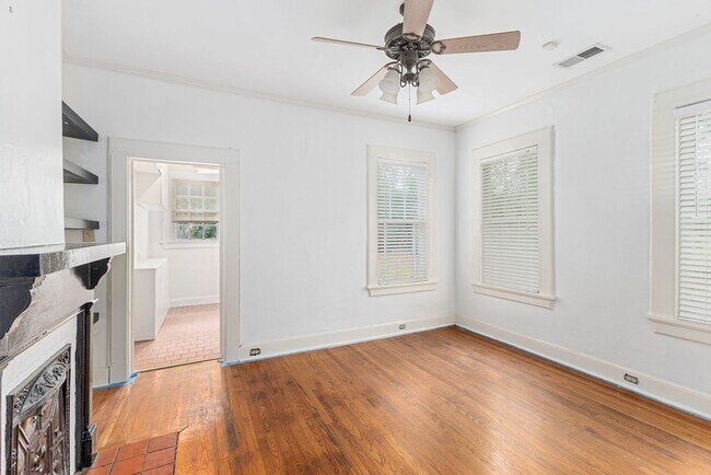 Building Photo - View of Columbus Country Club Golf Course,...